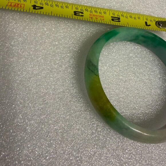 Jade Bangle Bracelet - Picture 5 of 5